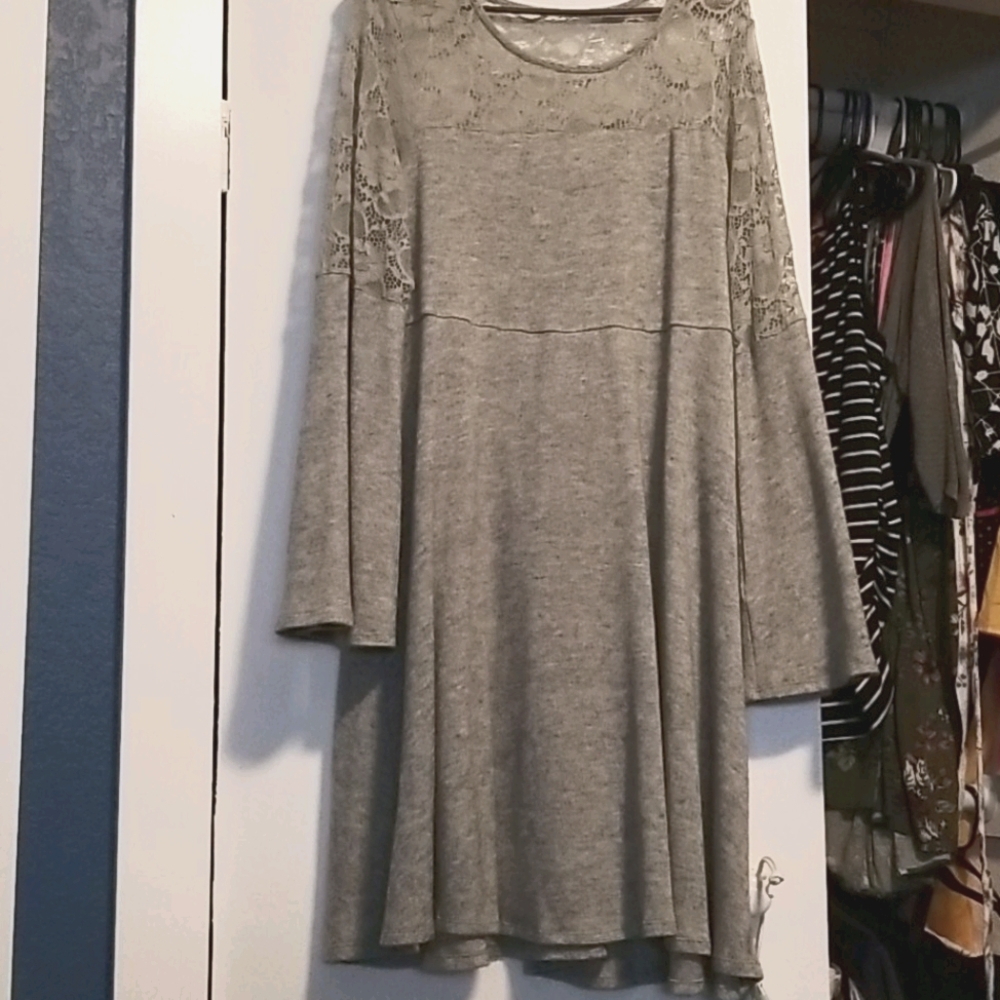 Torrid size 2 lace shoulder dress.
